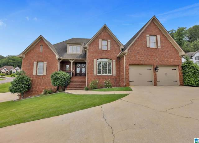Property at 152 Biltmore Dr, Birmingham, AL 35242, 4 beds, 3.5 baths