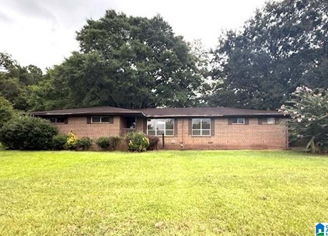 Property at 5049 Pleasant Hill Rd, Bessemer, AL 35022, 3 beds, 2 baths
