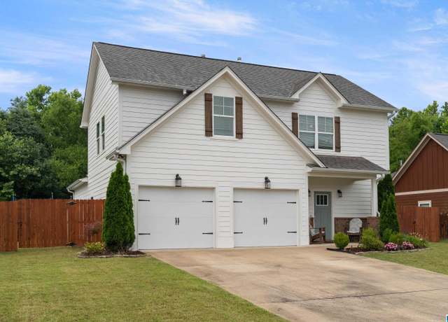Property at 909 Shelby Farms Cir, Alabaster, AL 35007, 4 beds, 2.5 baths