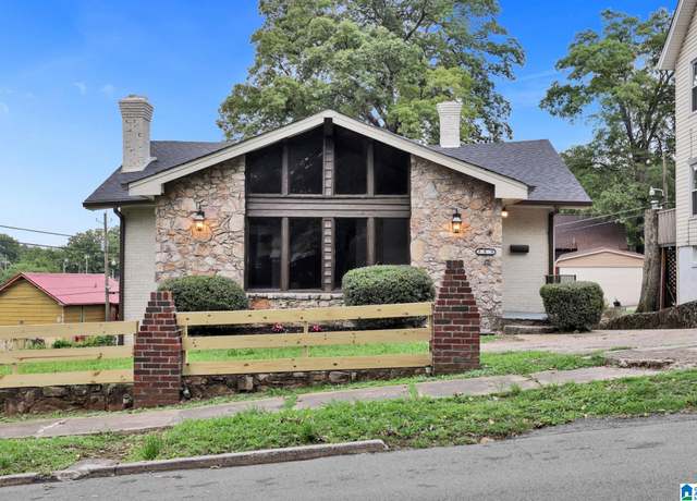 Property at 809 15th St W, Birmingham, AL 35208, 4 beds, 3 baths