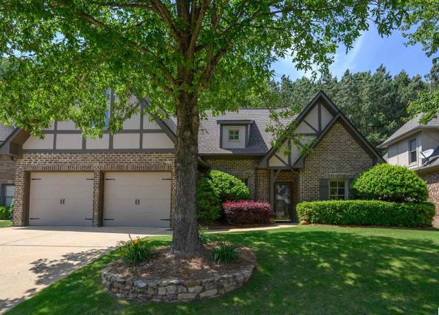 Property at 1609 Creekside Dr, Hoover, AL 35244, 3 beds, 2 baths