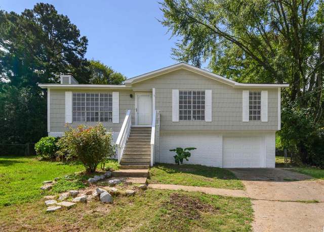 Property at 5901 Northwood Dr, Pinson, AL 35126, 3 beds, 2 baths