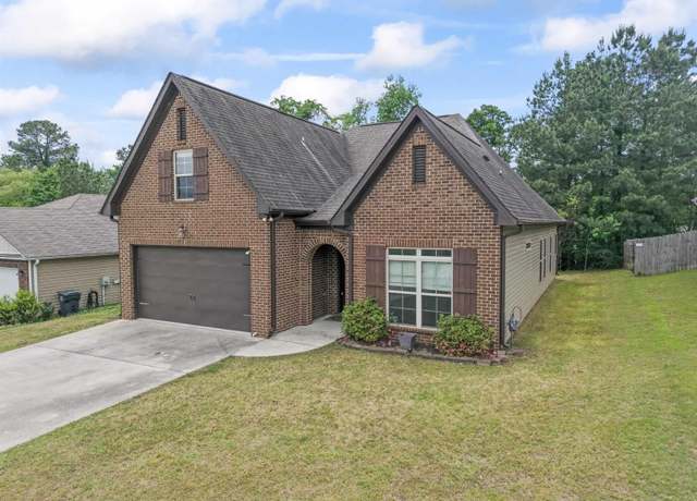 Property at 2043 Kerry Cir, Calera, AL 35040, 4 beds, 3 baths
