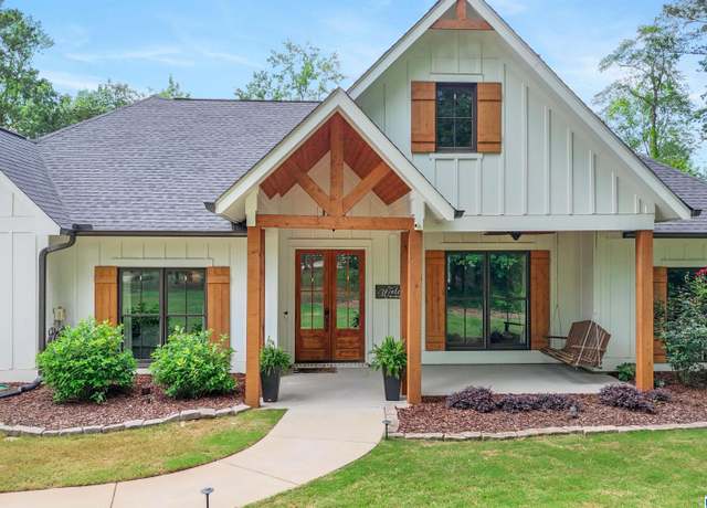 Property at 1025 Highway 95, Helena, AL 35080, 4 beds, 3.5 baths