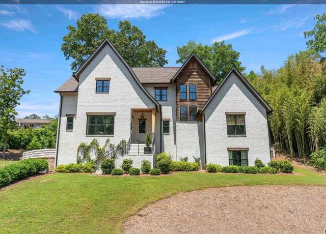 Property at 3326 Ridgely Dr, Vestavia Hills, AL 35243, 4 beds, 3.5 baths