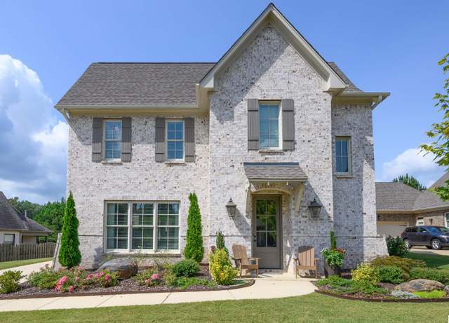 Property at 6072 English Village Ln, Birmingham, AL 35242, 4 beds, 2.5 baths