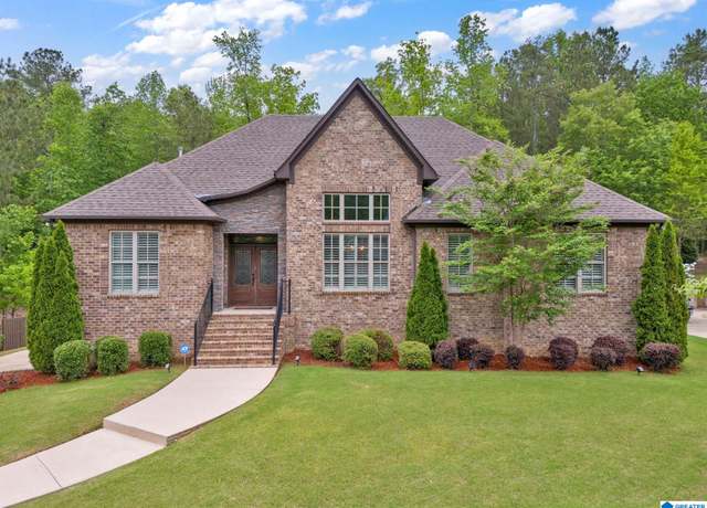 Property at 168 Grey Oaks Ct, Pelham, AL 35124, 4 beds, 3 baths