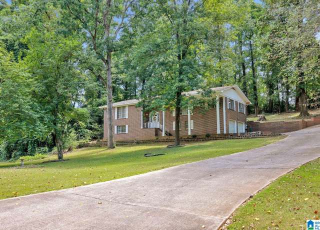 Property at 217 4th St, Pleasant Grove, AL 35127, 3 beds, 3 baths