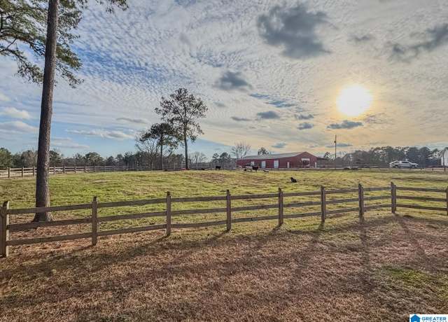 Property at 10450 Thermal Rd, Trafford, AL 35172, 6 beds, 5 baths