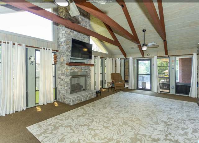 Property at 3017 Hidden Forest Cv, Montevallo, AL 35115, 4 beds, 2 baths