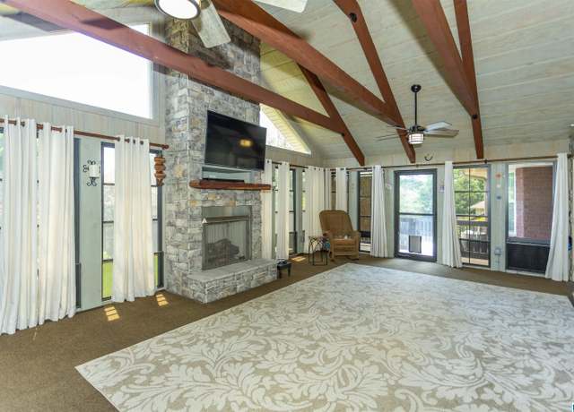 Property at 3017 Hidden Forest Cv, Montevallo, AL 35115, 4 beds, 2 baths