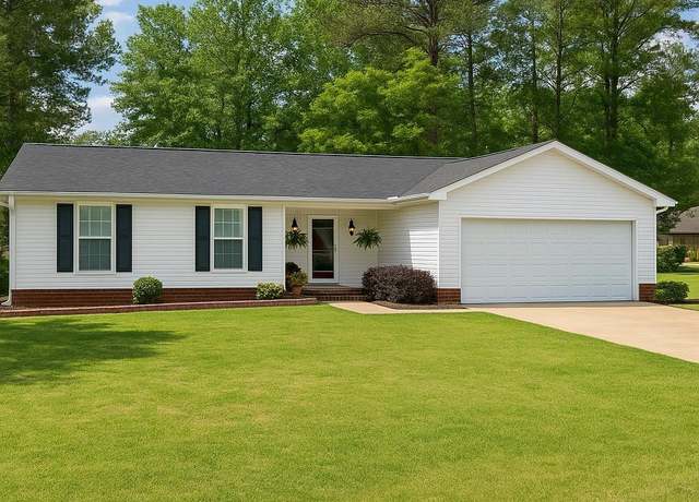 Property at 880 Timberlane Dr, Centreville, AL 35042, 3 beds, 2 baths