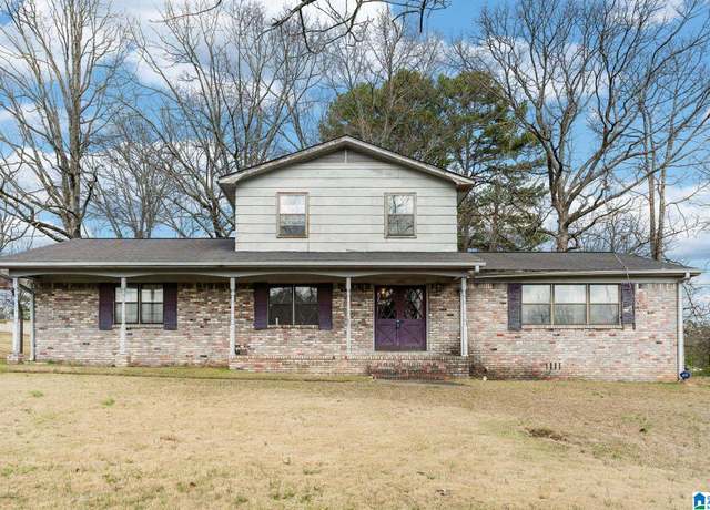 Property at 1801 Mara Dr, Center Point, AL 35215, 4 beds, 2 baths