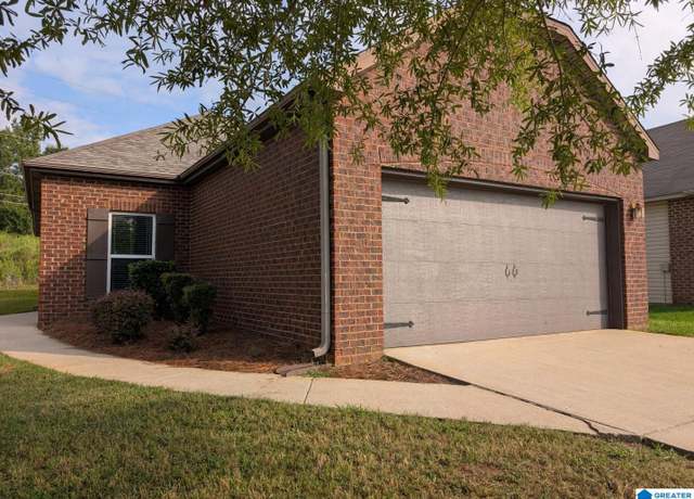 Property at 4712 Rosser Loop Dr, Bessemer, AL 35022, 3 beds, 2 baths