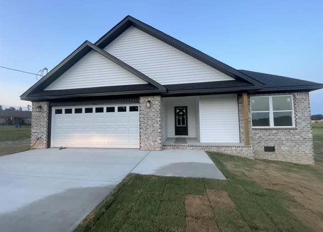 Property at 950 County Road 733, Clanton, AL 35045, 3 beds, 2 baths