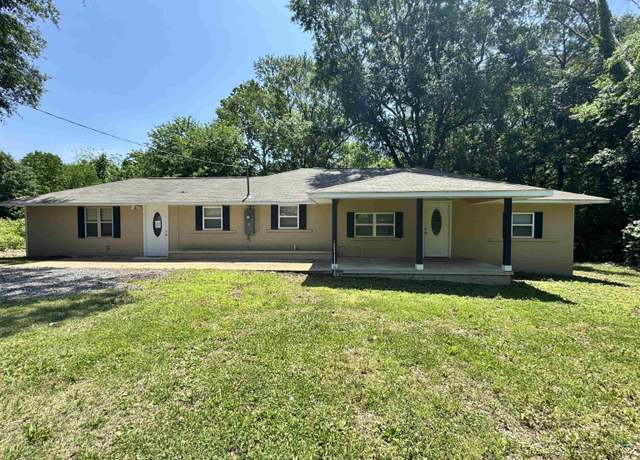 Property at 1307 Shades Ave, Bessemer, AL 35020, 4 beds, 1 bath