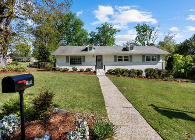 Property at 2369 Farley Pl, Hoover, AL 35226, 4 beds, 2 baths