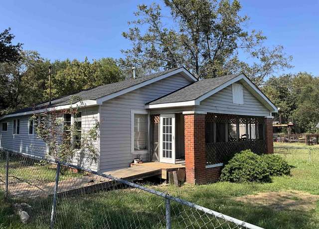 Property at 222 1st Ave, Mulga, AL 35118, 2 beds, 1 bath