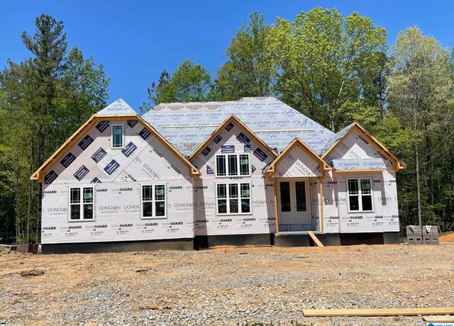 Property at 1142 Grey Oaks Vly, Pelham, AL 35124, 4 beds, 3 baths