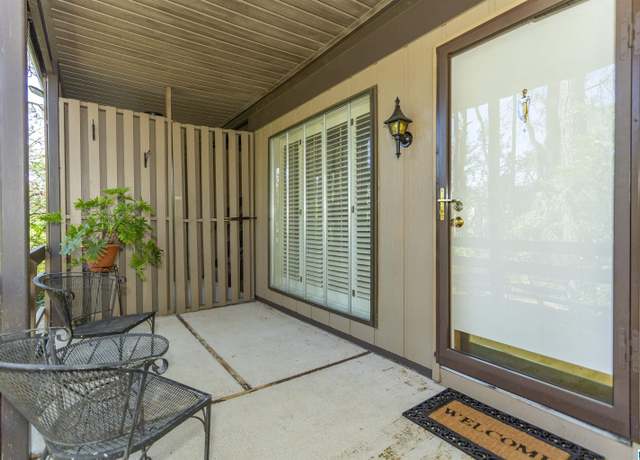 Property at 3101 Lorna Rd #1816, Hoover, AL 35226, 1 bed, 1 bath