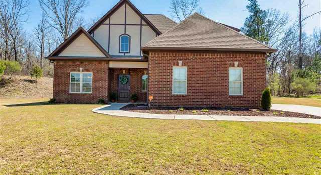 Photo of 213 Willow Lake Cir, Wilsonville, AL 35186