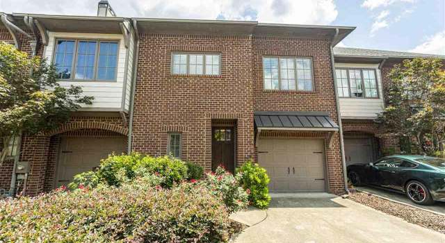 Photo of 3051 Eagle Ridge Ln, Birmingham, AL 35242