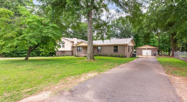 Photo of 100 Helena St, Eastaboga, AL 36260