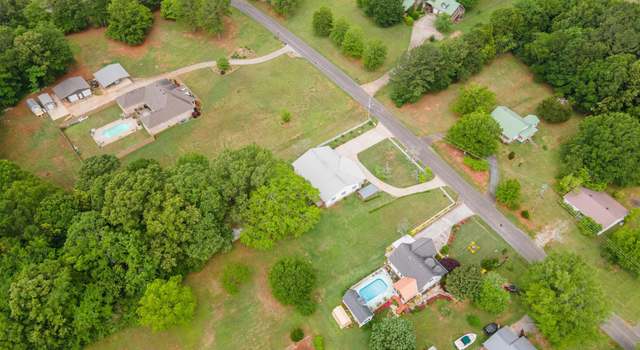 Photo of 230 Waites Rd, Talladega, AL 35160