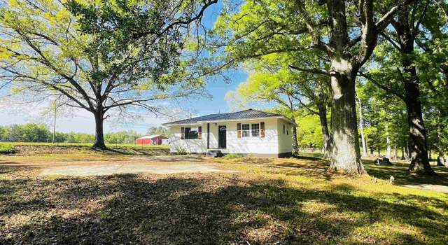 Photo of 182 Ledbetter Rd, Munford, AL 36268