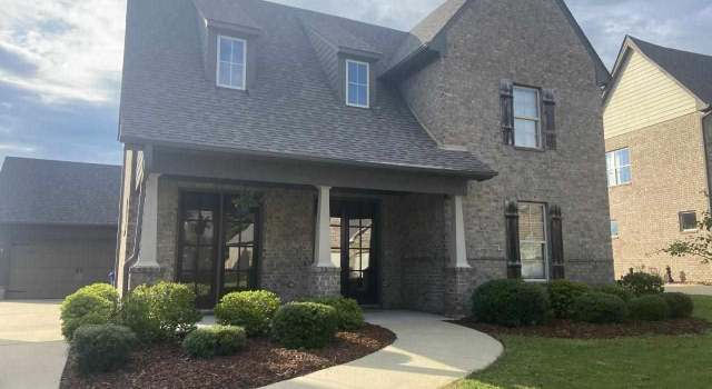 Photo of 1060 Evan Cir, Chelsea, AL 35043