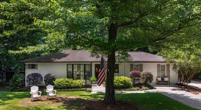 Photo of 3317 Valley Park Dr, Vestavia Hills, AL 35243