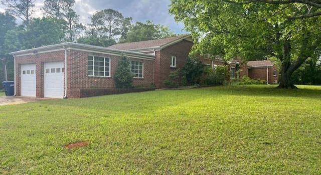 Photo of 805 East St S, Talladega, AL 35160