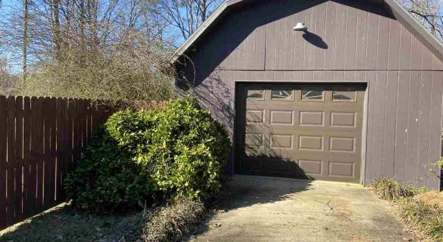 Photo of 1076 Hallmark Rd, Birmingham, AL 35214