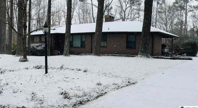 Photo of 1076 Hallmark Rd, Birmingham, AL 35214