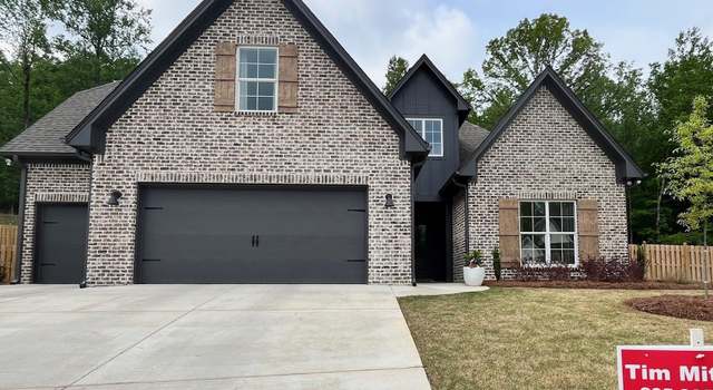 Photo of 639 Kirkwall Ln, Pelham, AL 35124