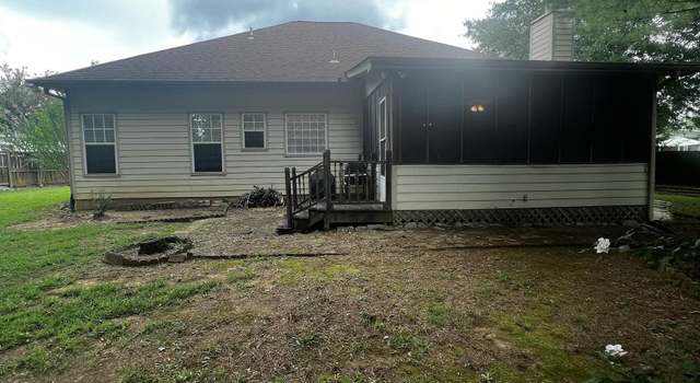 Photo of 1801 Covington Cir, Leeds, AL 35094
