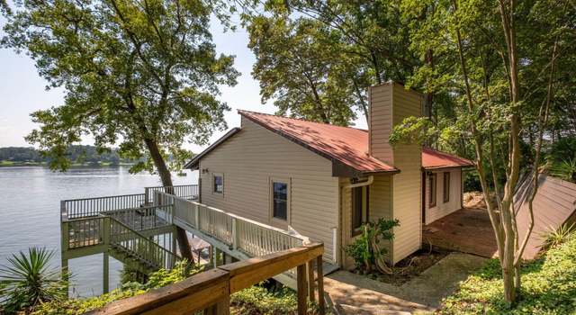 Photo of 417 Sunset Dr W, Talladega, AL 35160