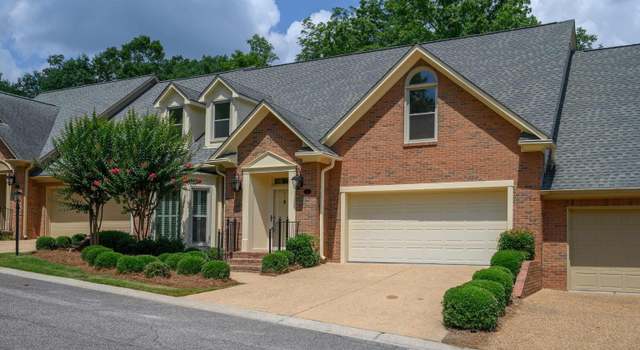 Photo of 21 The Oaks Cir, Hoover, AL 35244