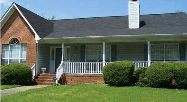 Photo of 1004 19th Ave NW, Birmingham, AL 35215