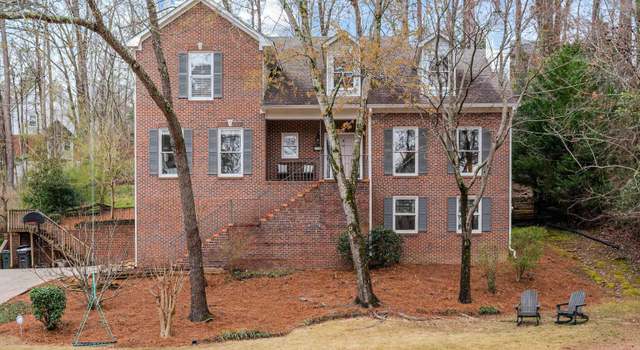 Photo of 518 Creekwood Pl, Vestavia Hills, AL 35226