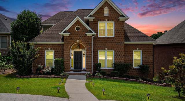 Photo of 832 Meadow Ridge Ln, Birmingham, AL 35242
