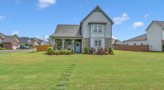 Photo of 305 Shelby Farms Ln, Alabaster, AL 35007