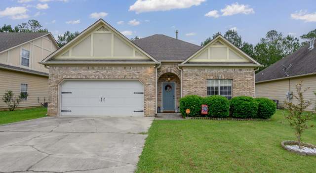 Photo of 1012 Kerry Dr, Calera, AL 35040