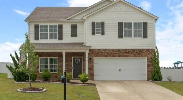 Photo of 1017 Greenhead Dr, Alabaster, AL 35007