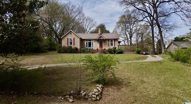 Photo of 630 Ridge Top Cir, Birmingham, AL 35206