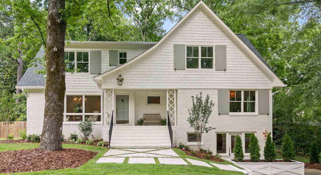 Photo of 3833 Cromwell Dr, Mountain Brk, AL 35243