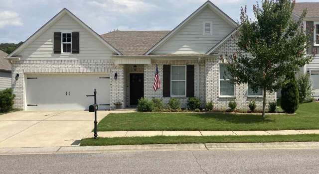 Photo of 638 Chelsea Station Cir, Chelsea, AL 35043