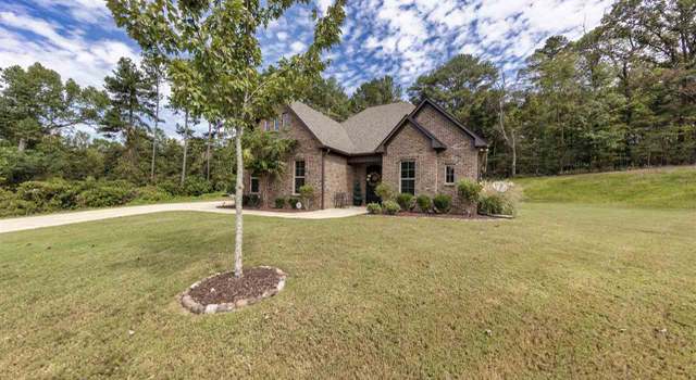 Photo of 150 Willow Lake Ln, Chelsea, AL 35186