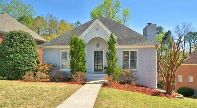 Photo of 1537 Bent River Cir, Vestavia Hills, AL 35216