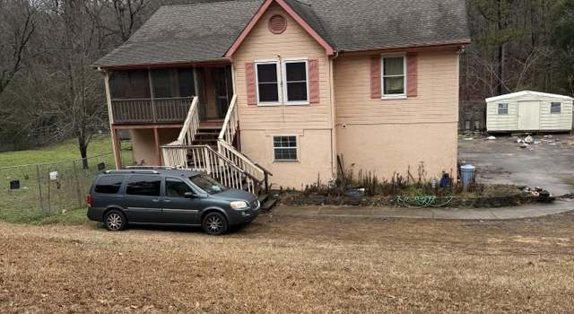 Photo of 1424 7th St NW, Center Point, AL 35215